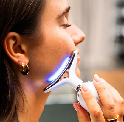 VENU™ Neck & Face Sculptor